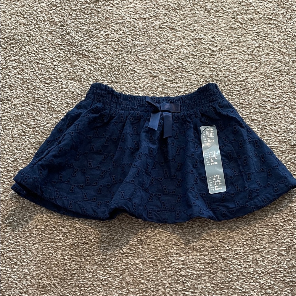 babyGap Navy Eyelet Skirt with Ribbon Detail 12-18 months (NEW)